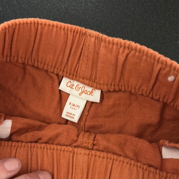 Cat & Jack Orange Kids Shorts - Picture 2 of 2
